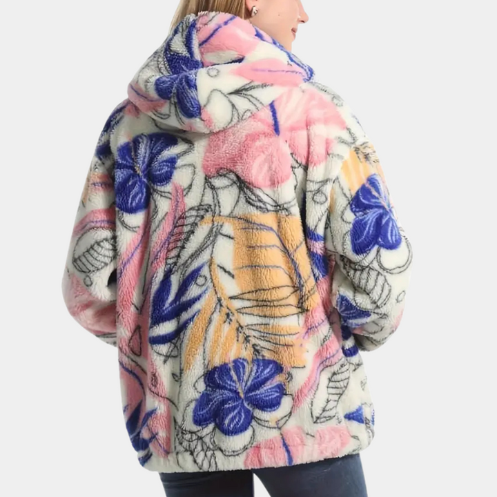 Stylish and versatile women's coat from brand Loreen