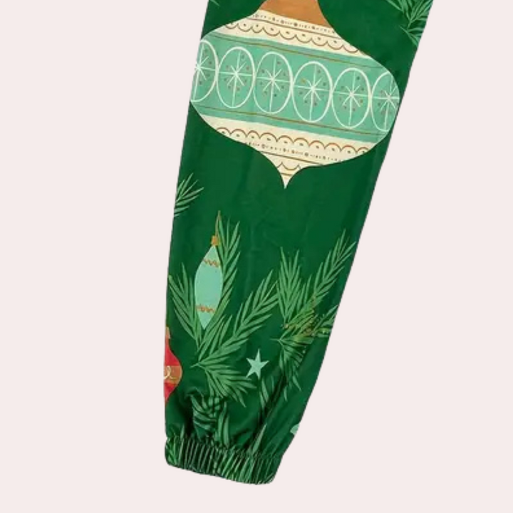 Stylish Christmas joggers for women by GLAUCIA - perfect for this special time!