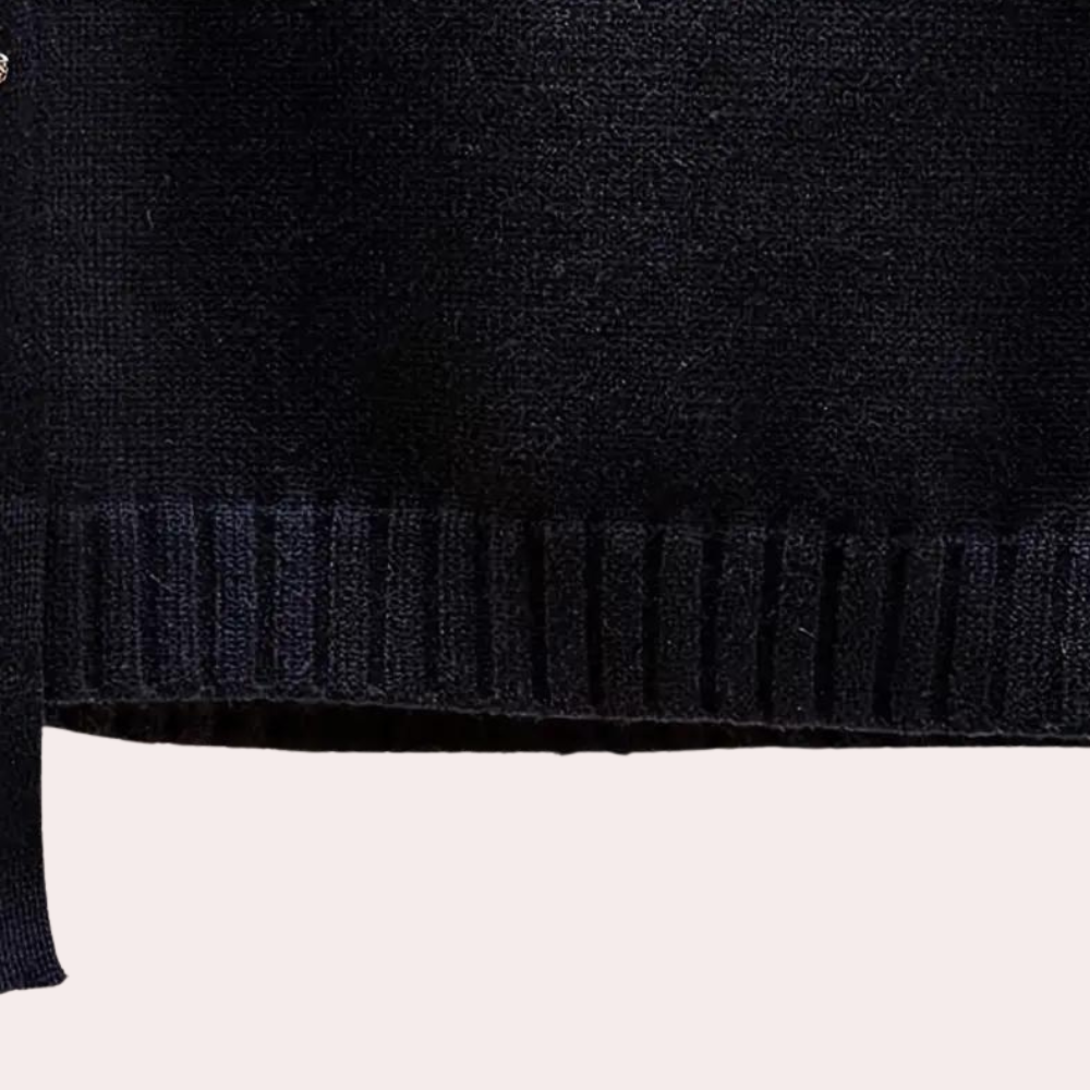 Stylish women's cardigan from CAROL - the perfect choice for any occasion!