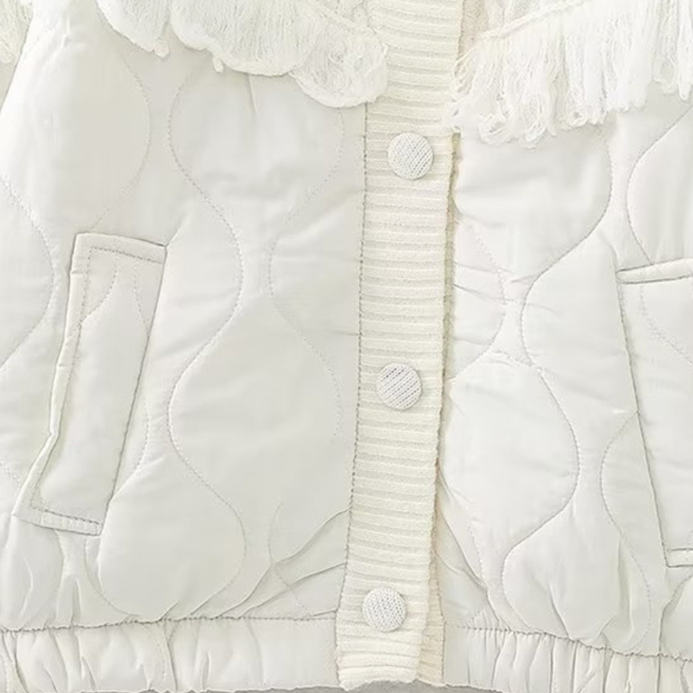 DEBRA women's stylish cardigan: a combination of elegance and versatility for every occasion