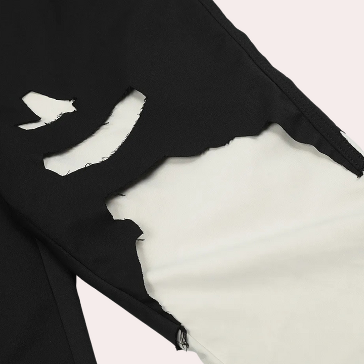 Stylish and elegant trousers for the modern man - PAUL