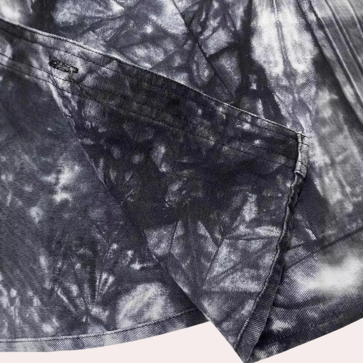 Men's DANIIL shirt: Elegance and style at your fingertips!