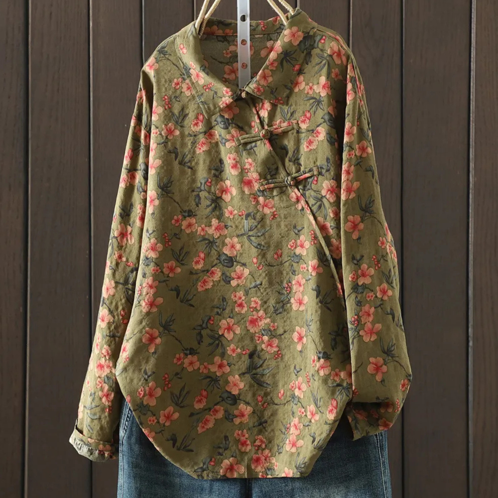 Luxurious Kianna women's blouse with elegant floral pattern