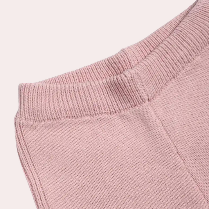 KIANNA - Sophisticated winter kit for classy women