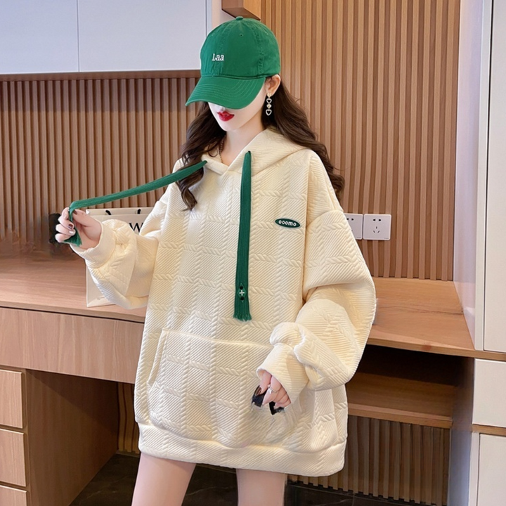 Luxurious and exceptionally soft DORIS women's jumper - perfect for any occasion!