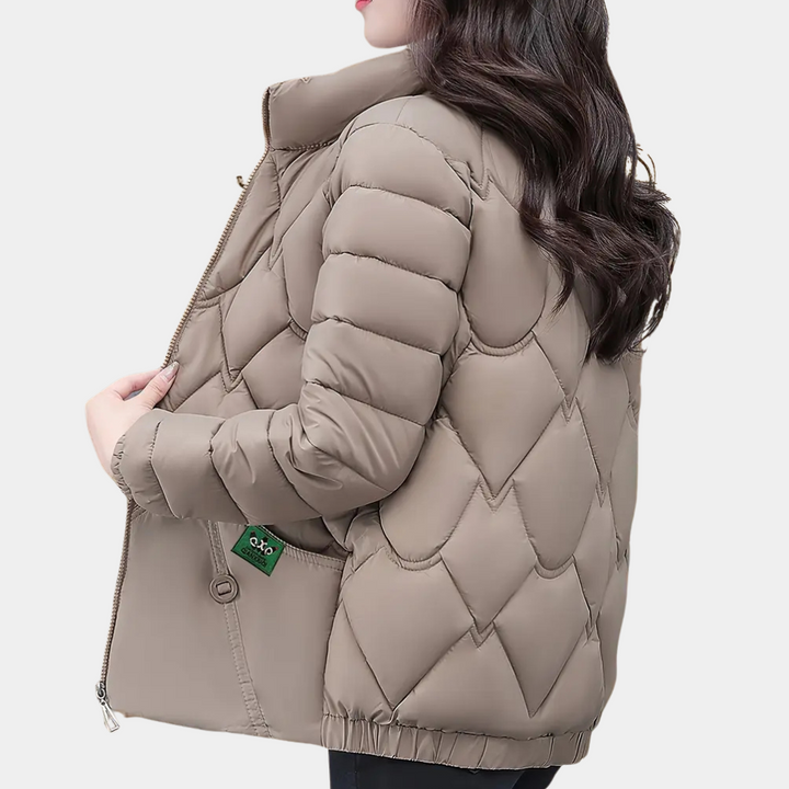 Elegant and stylish women's winter coat - DEANDRA
