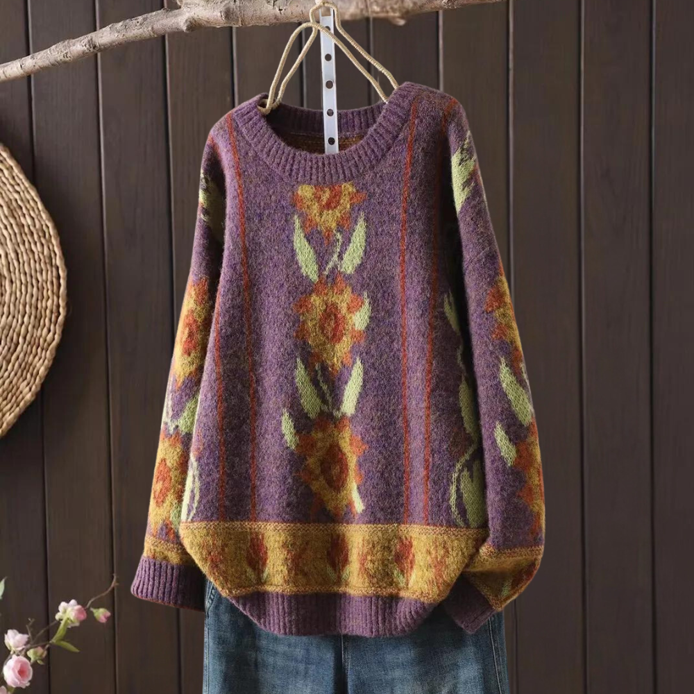 Elegant CHOLE women's jumper combining style with incredible comfort