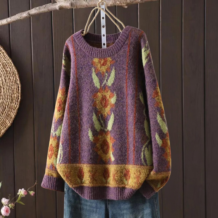 Elegant CHOLE women's jumper combining style with incredible comfort