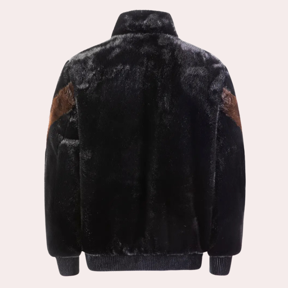 GUGLIELMO - An elegant and comfortable winter coat for the modern man