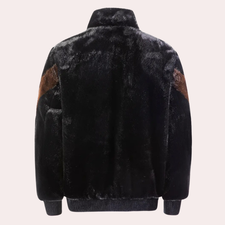 GUGLIELMO - An elegant and comfortable winter coat for the modern man